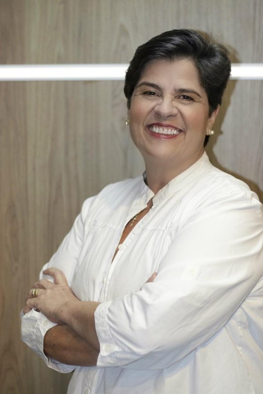 ANA PAULA OCHOA